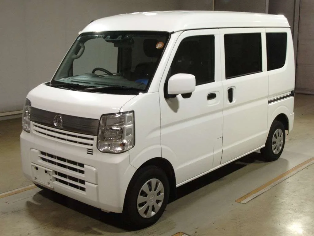 Nissan NV100 Clipper DR17V 2022